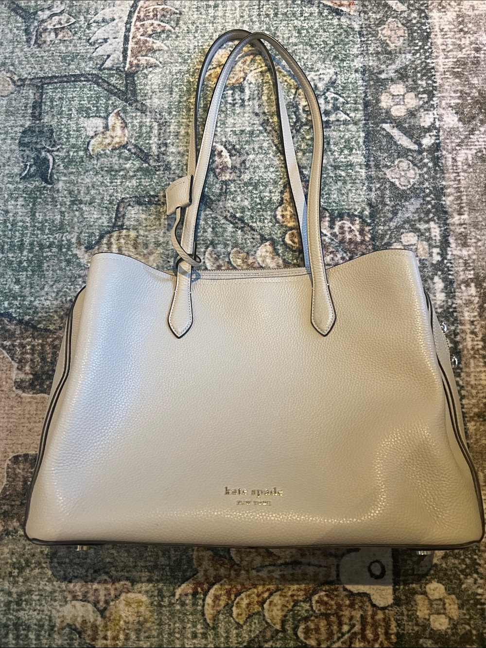 kate spade Pebbled Leather Tote in Light Gray